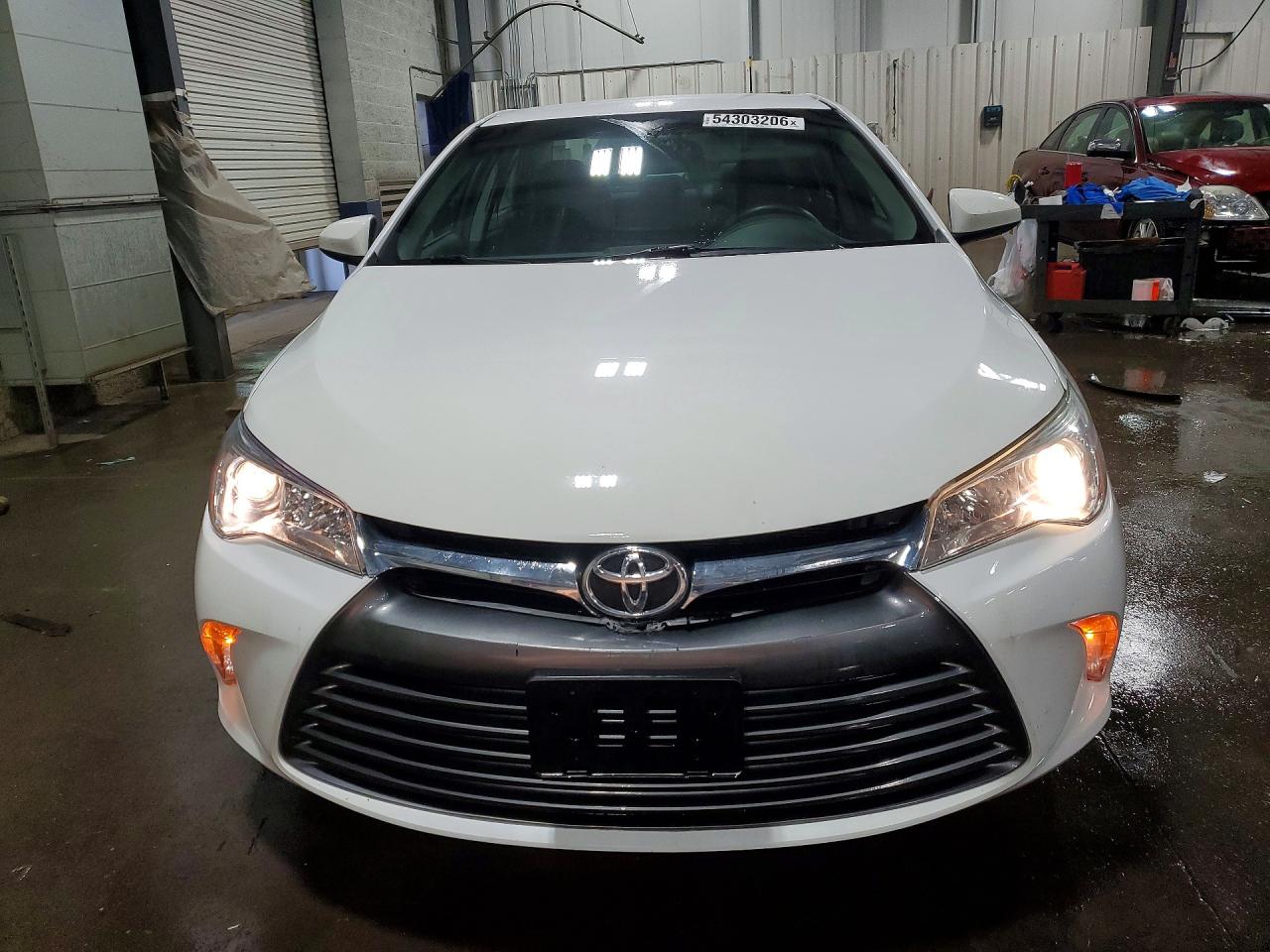 2017 TOYOTA CAMRY LE photo 9