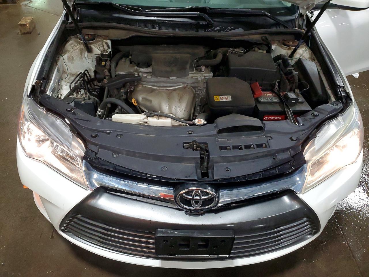 2017 TOYOTA CAMRY LE photo 21