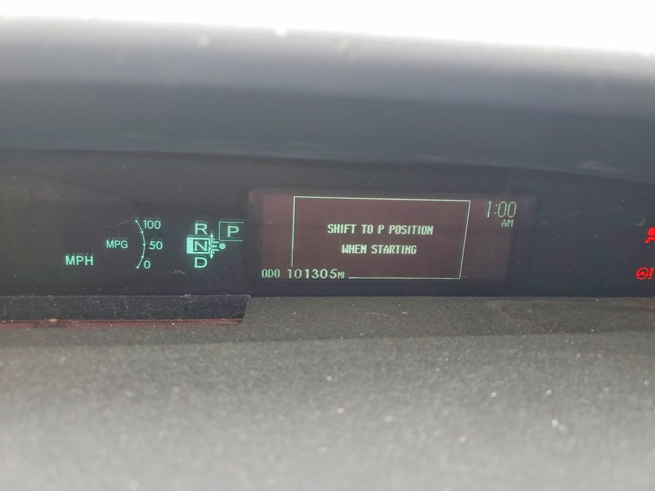 2015 TOYOTA PRIUS THREE photo 17