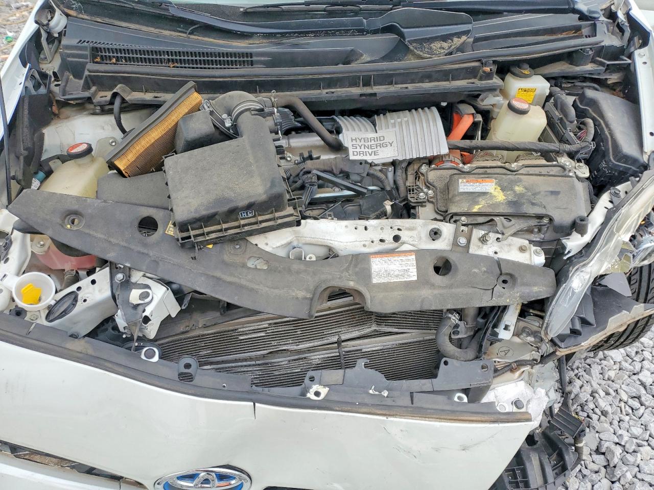 2015 TOYOTA PRIUS THREE photo 21