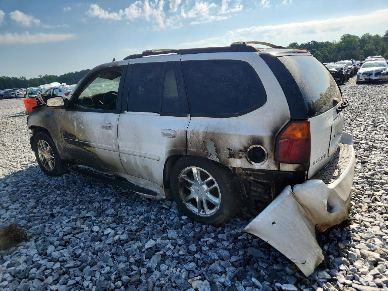 2006 GMC ENVOY DENALI photo 4