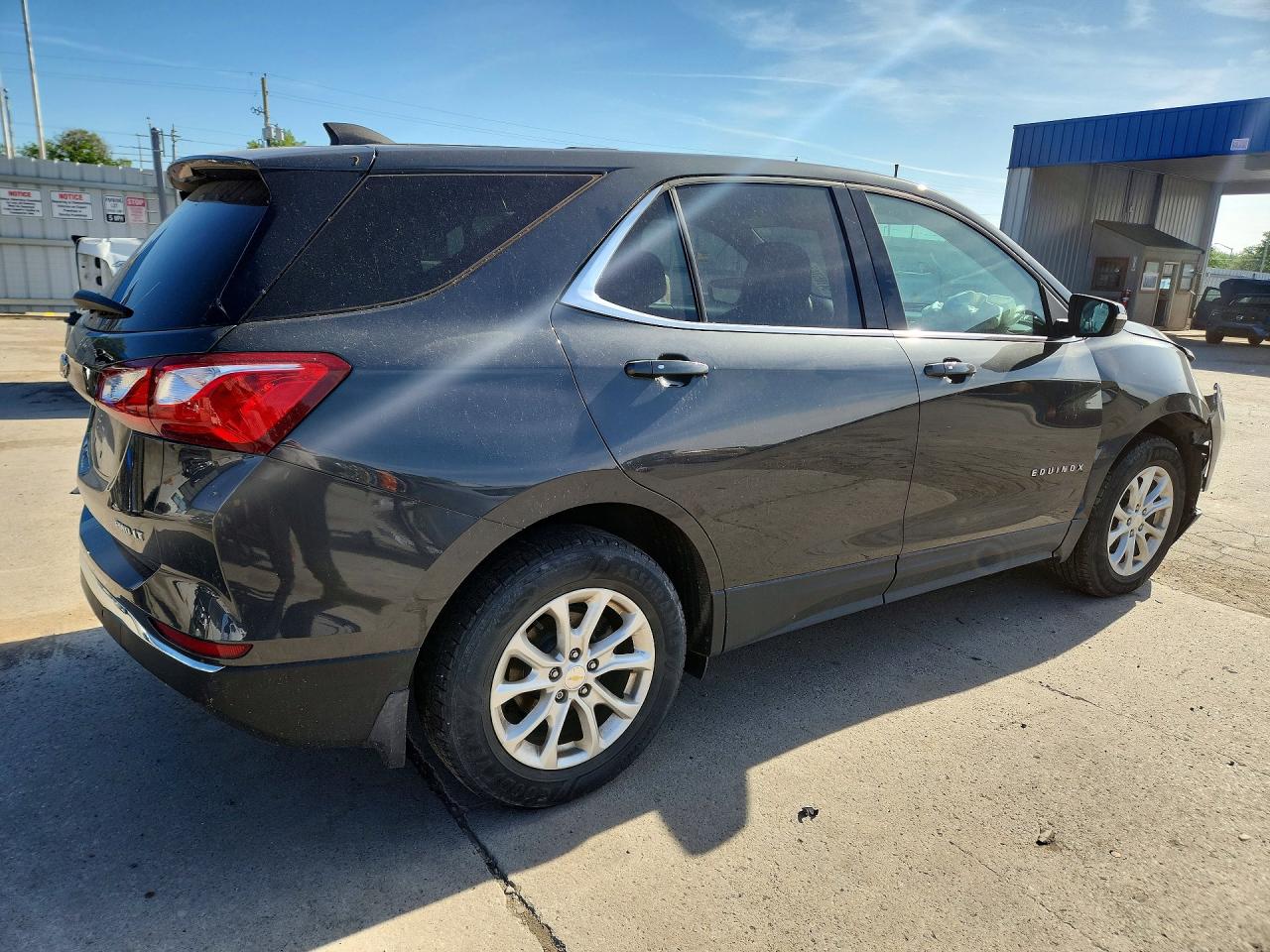 2018 CHEVROLET EQUINOX LT photo 5