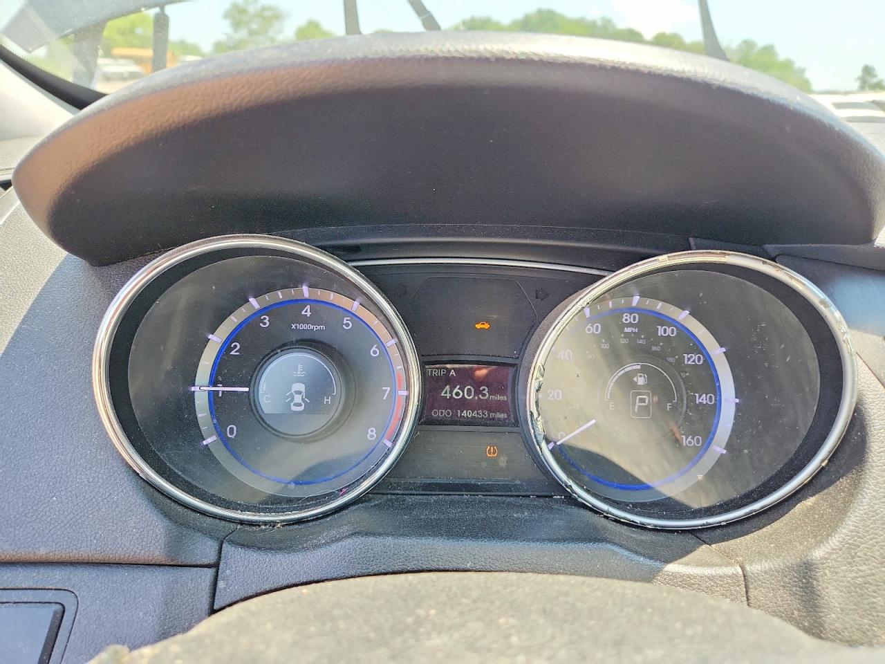 2011 HYUNDAI SONATA SE photo 17