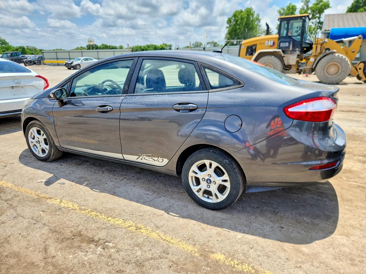 2015 FORD FIESTA SE photo 3