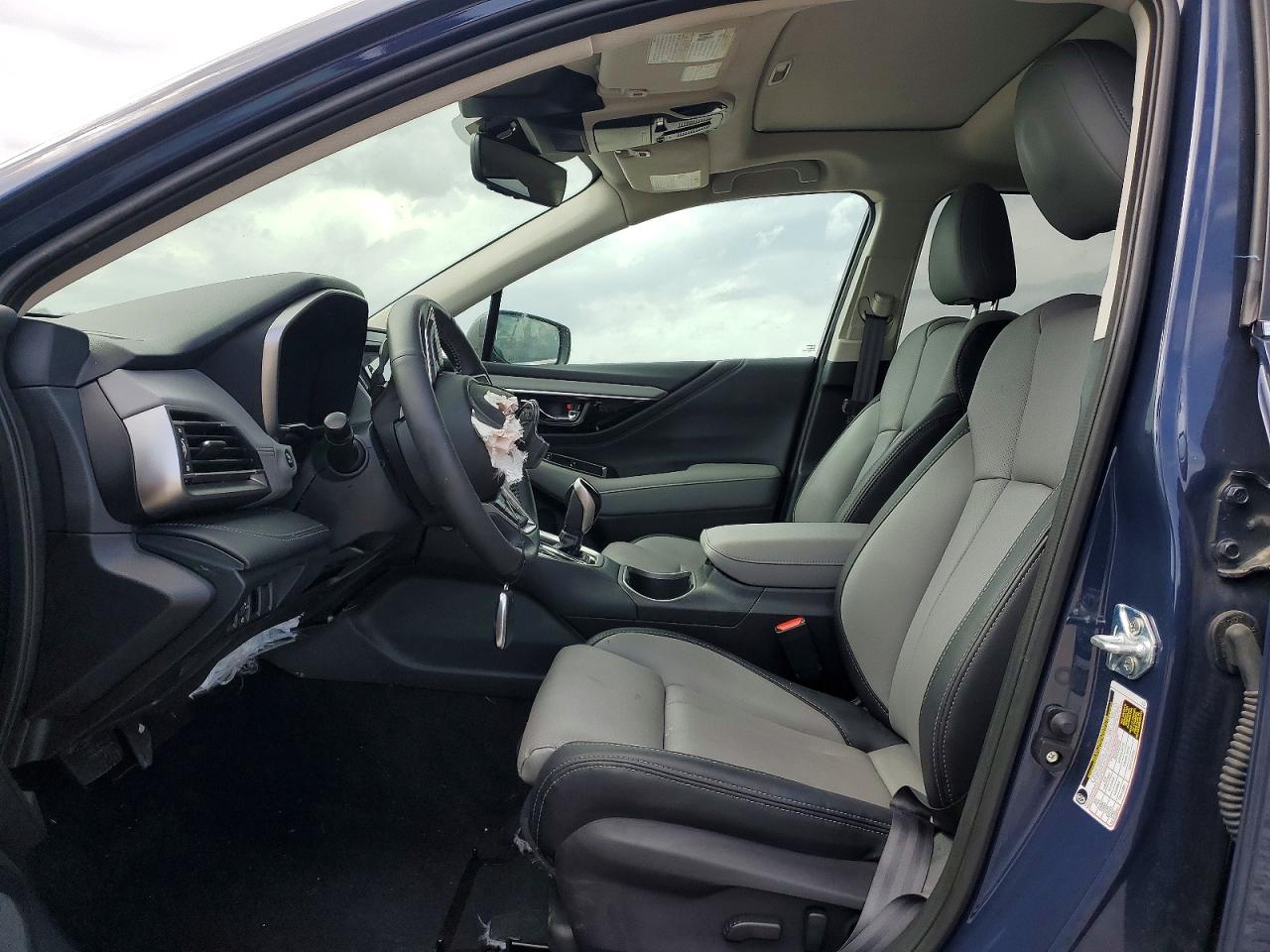 2025 SUBARU OUTBACK LIMITED photo 19