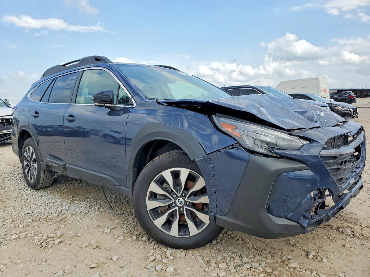2025 SUBARU OUTBACK LIMITED photo 10