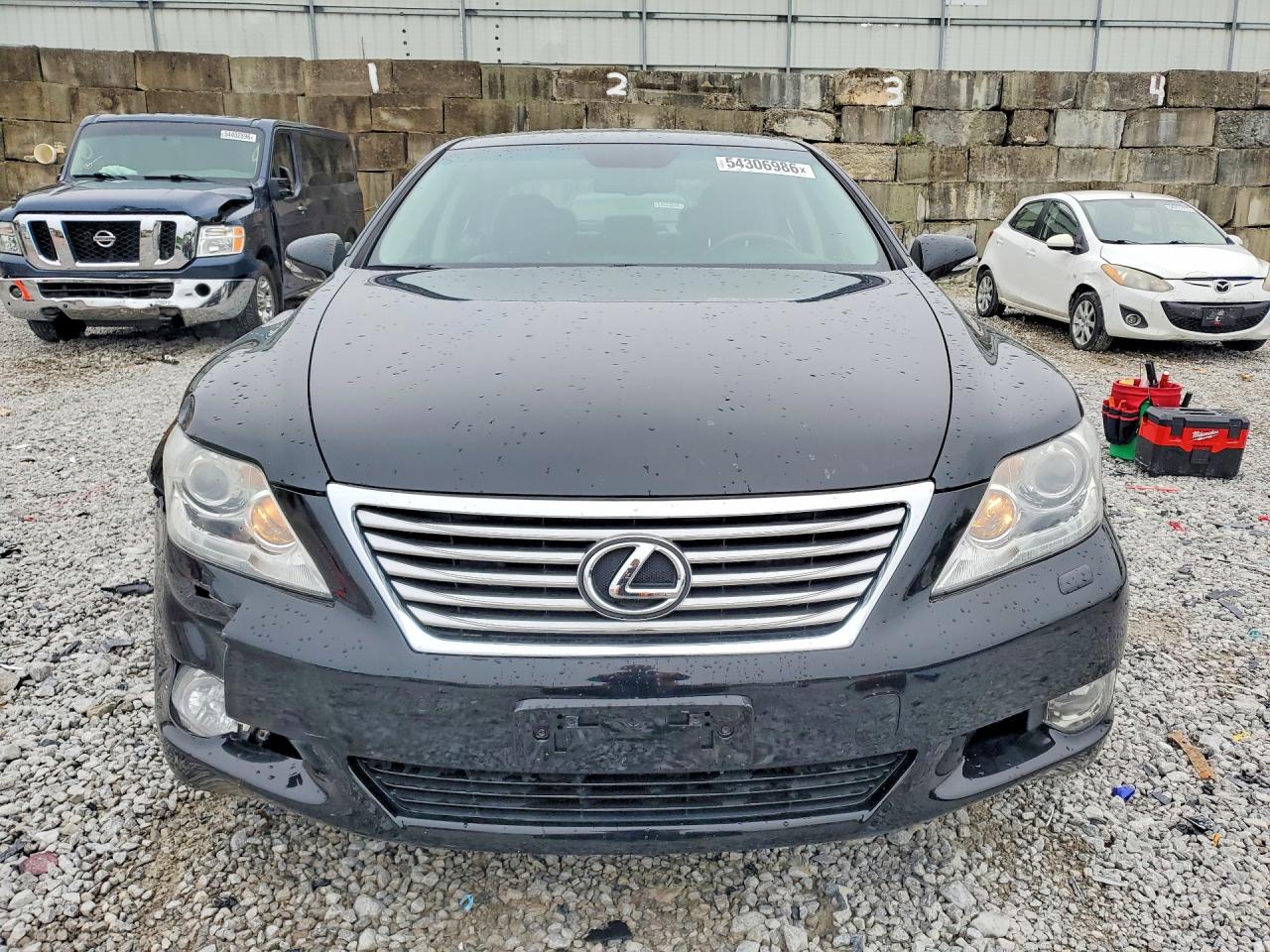2011 LEXUS LS 460 photo 5