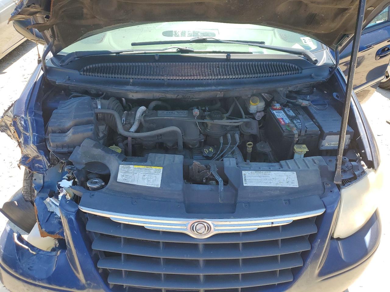 2005 CHRYSLER TOWN & COUNTRY TOURING photo 23