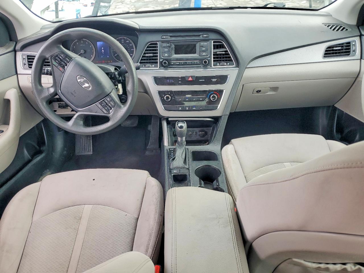 2017 HYUNDAI SONATA SE photo 22