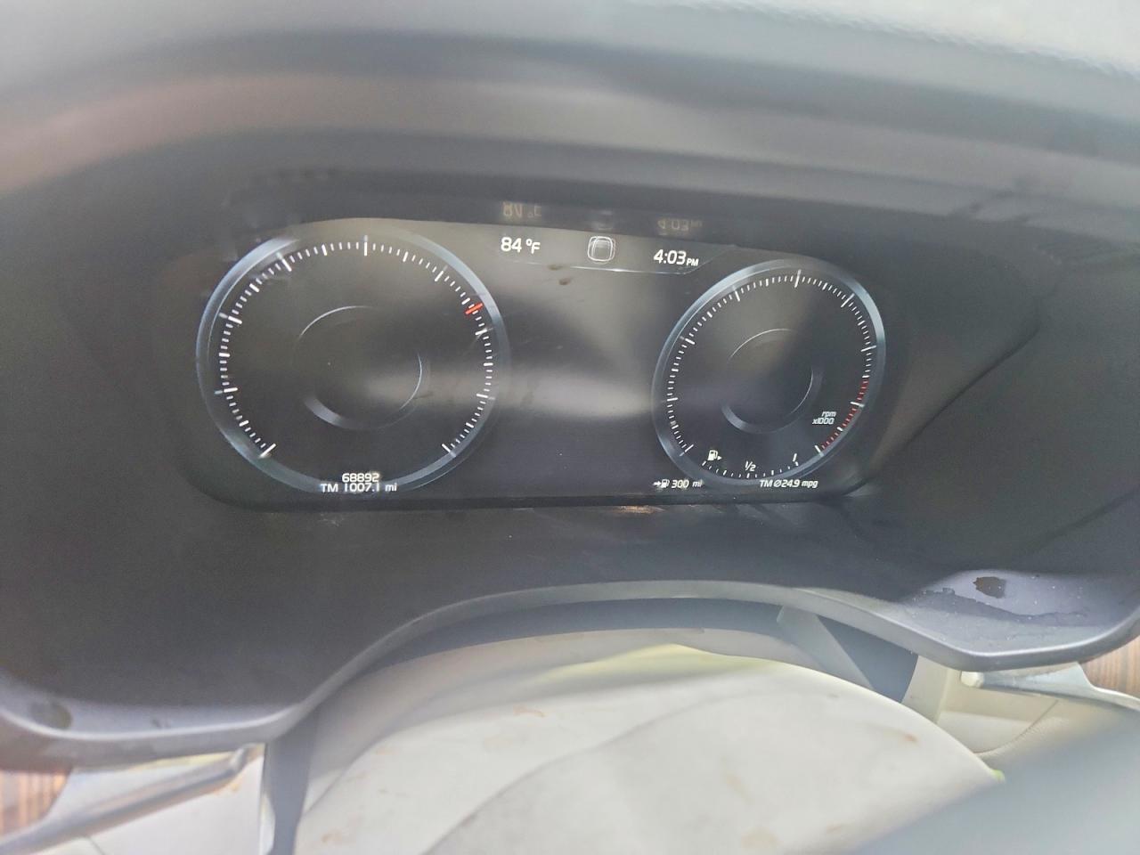 2021 VOLVO XC60 T5 MOMENTUM photo 9