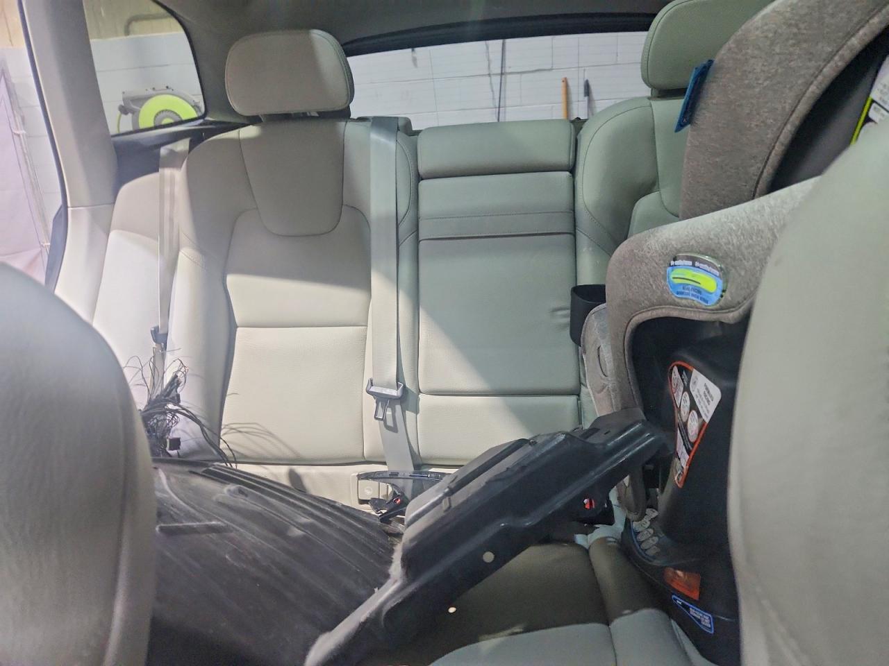2021 VOLVO XC60 T5 MOMENTUM photo 10
