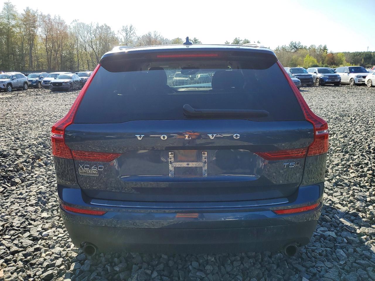 2021 VOLVO XC60 T5 MOMENTUM photo 6