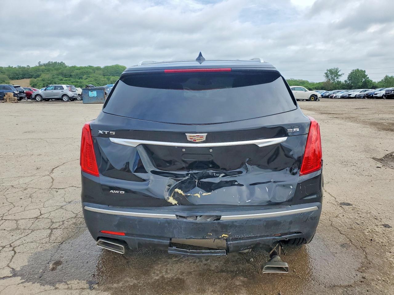 2017 CADILLAC XT5 photo 11