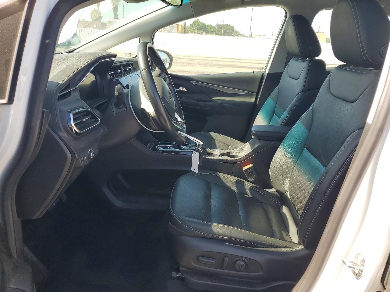 2023 CHEVROLET BOLT EV 2LT photo 7