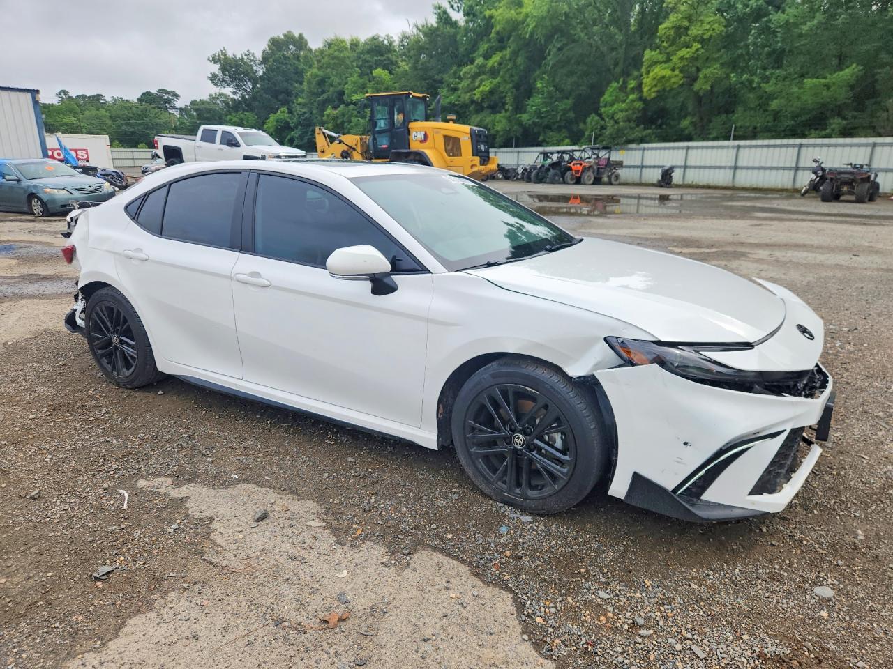 2025 TOYOTA CAMRY SE photo 7