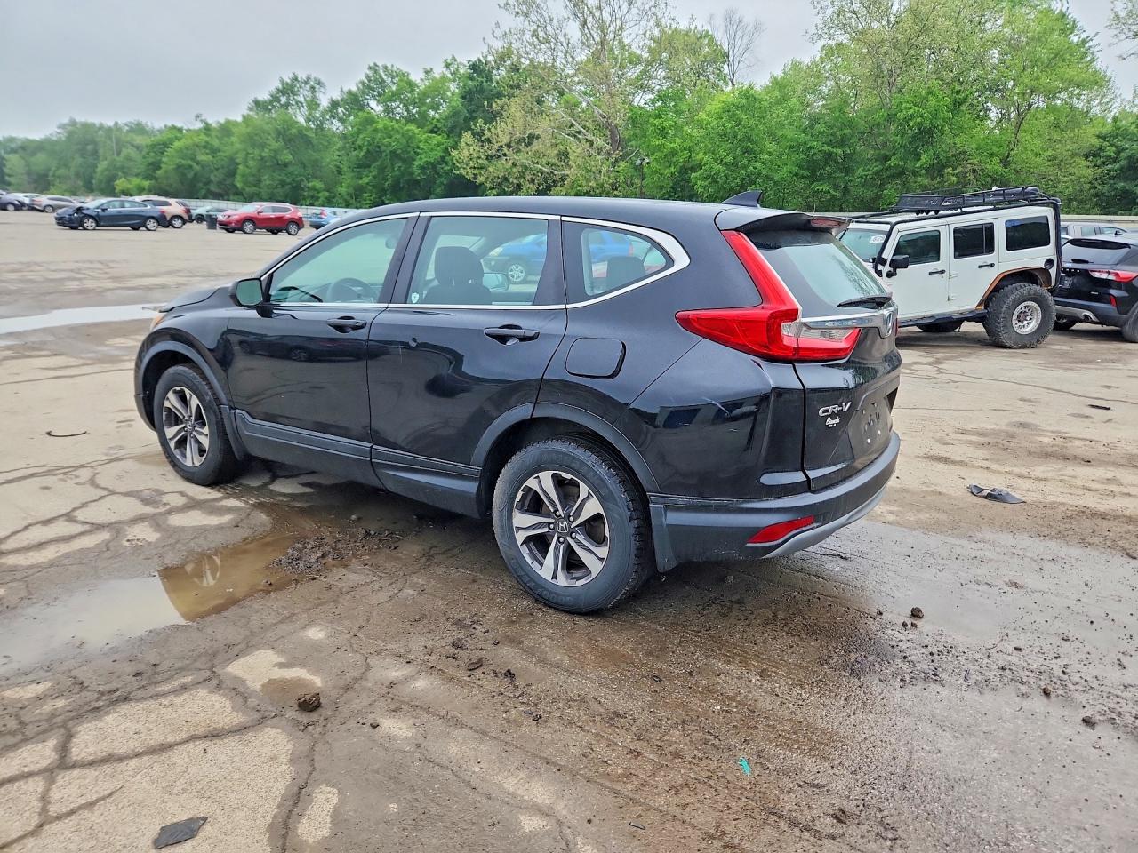 2017 HONDA CR-V LX photo 3
