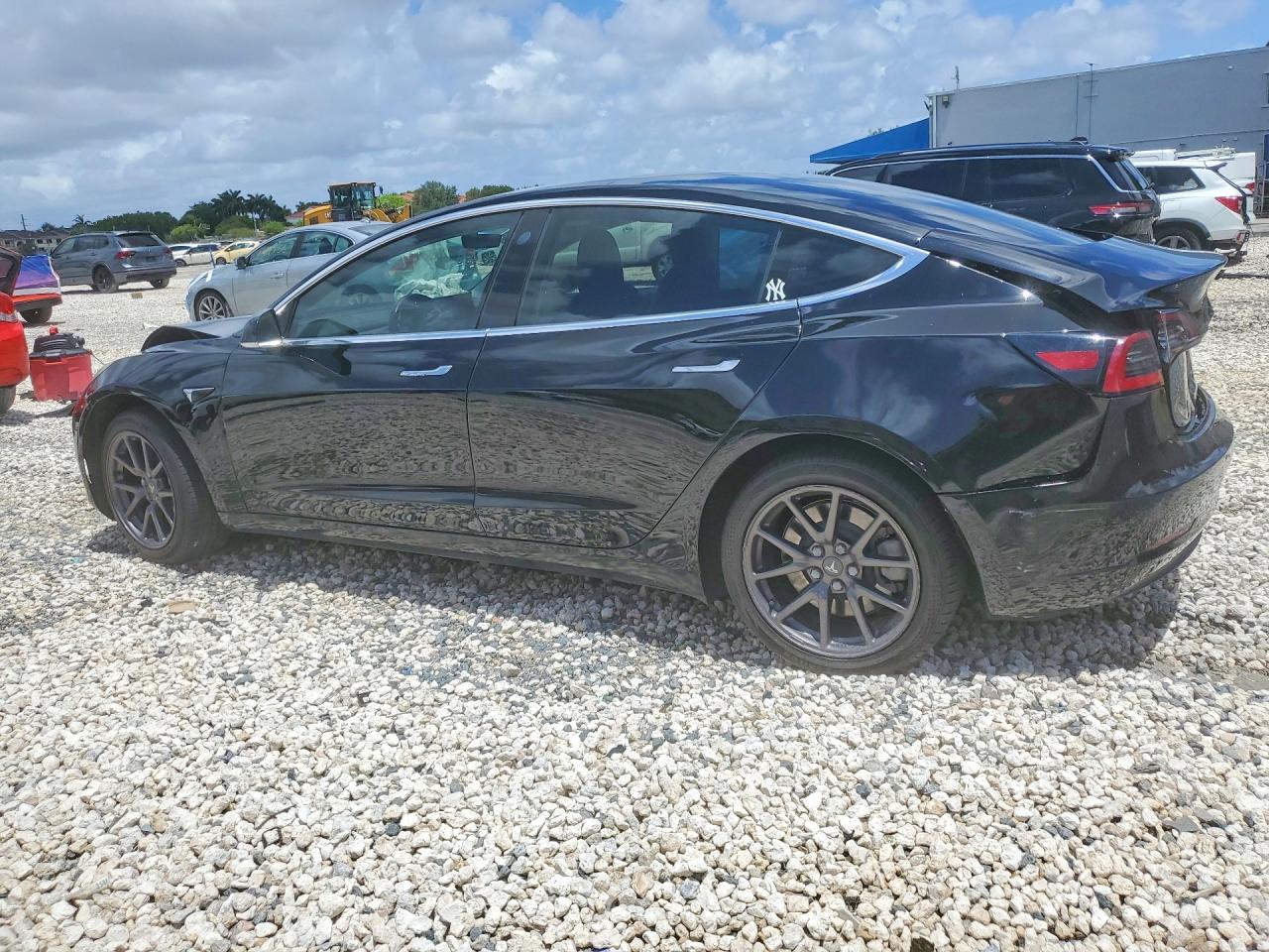 2019 TESLA MODEL 3 photo 3