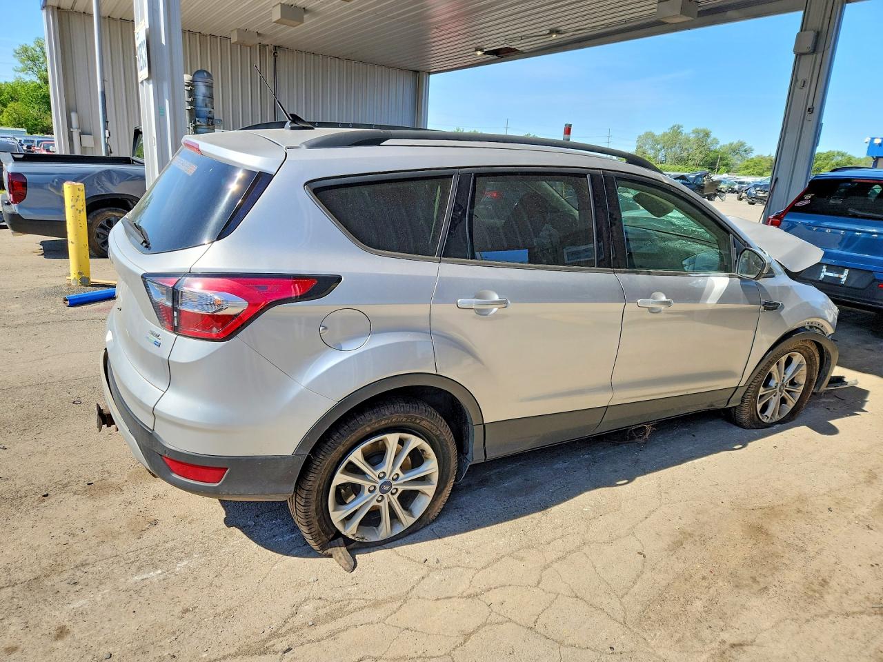 2018 FORD ESCAPE SEL photo 5