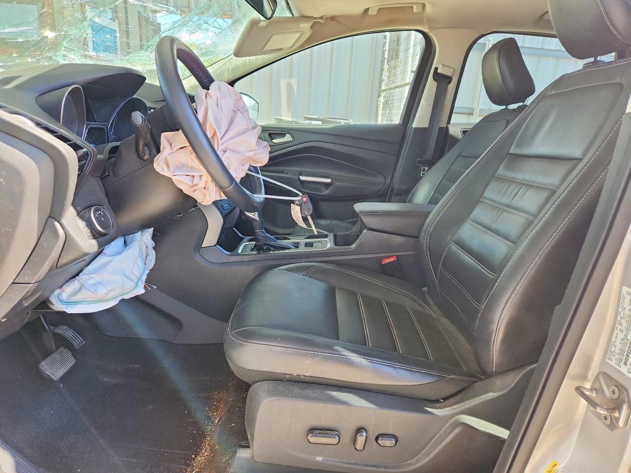2018 FORD ESCAPE SEL photo 13