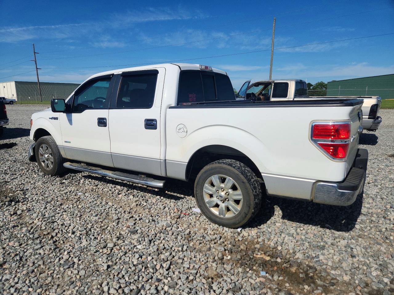 2011 FORD F150 SUPERCREW photo 3