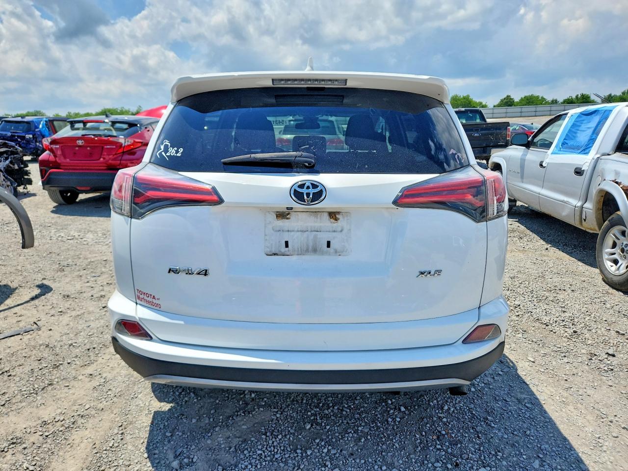 2018 TOYOTA RAV4 XLE photo 11