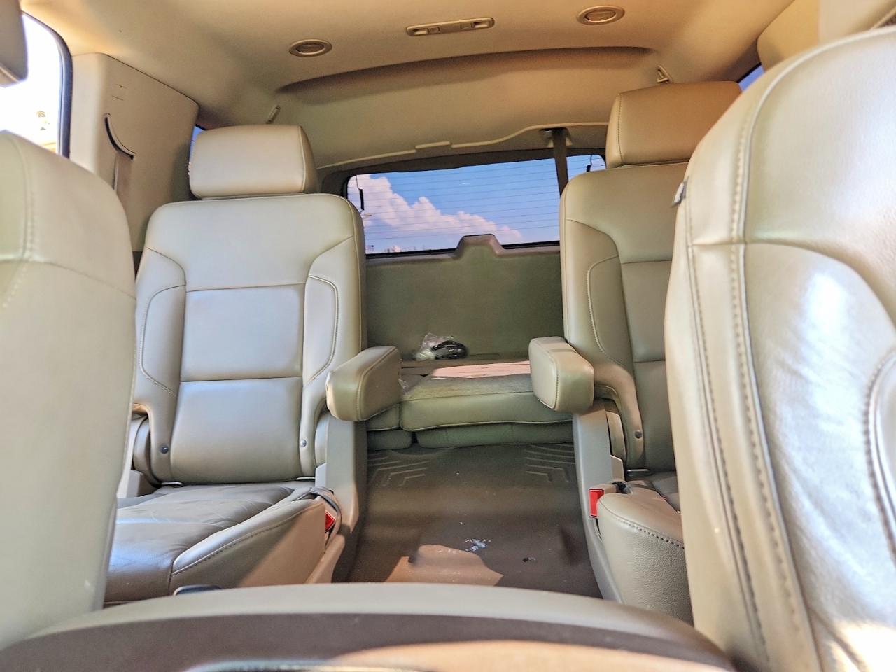2015 CHEVROLET TAHOE K1500 LT photo 19