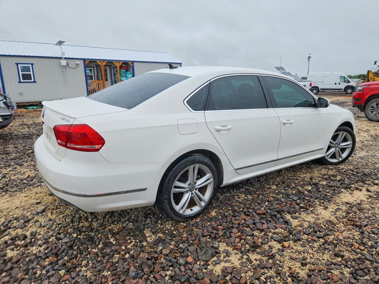 2014 VOLKSWAGEN PASSAT SEL photo 5
