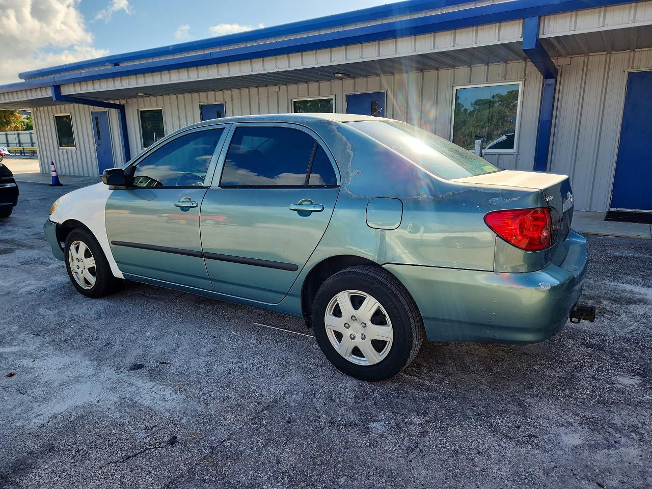 2006 TOYOTA COROLLA CE photo 3