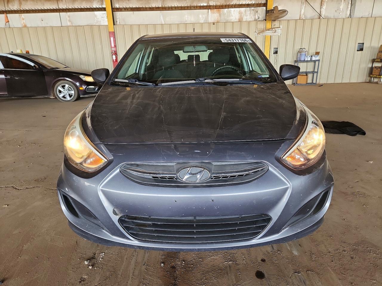 2017 HYUNDAI ACCENT SE photo 9