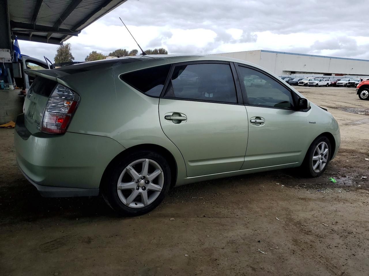 2008 TOYOTA PRIUS TOURING photo 7