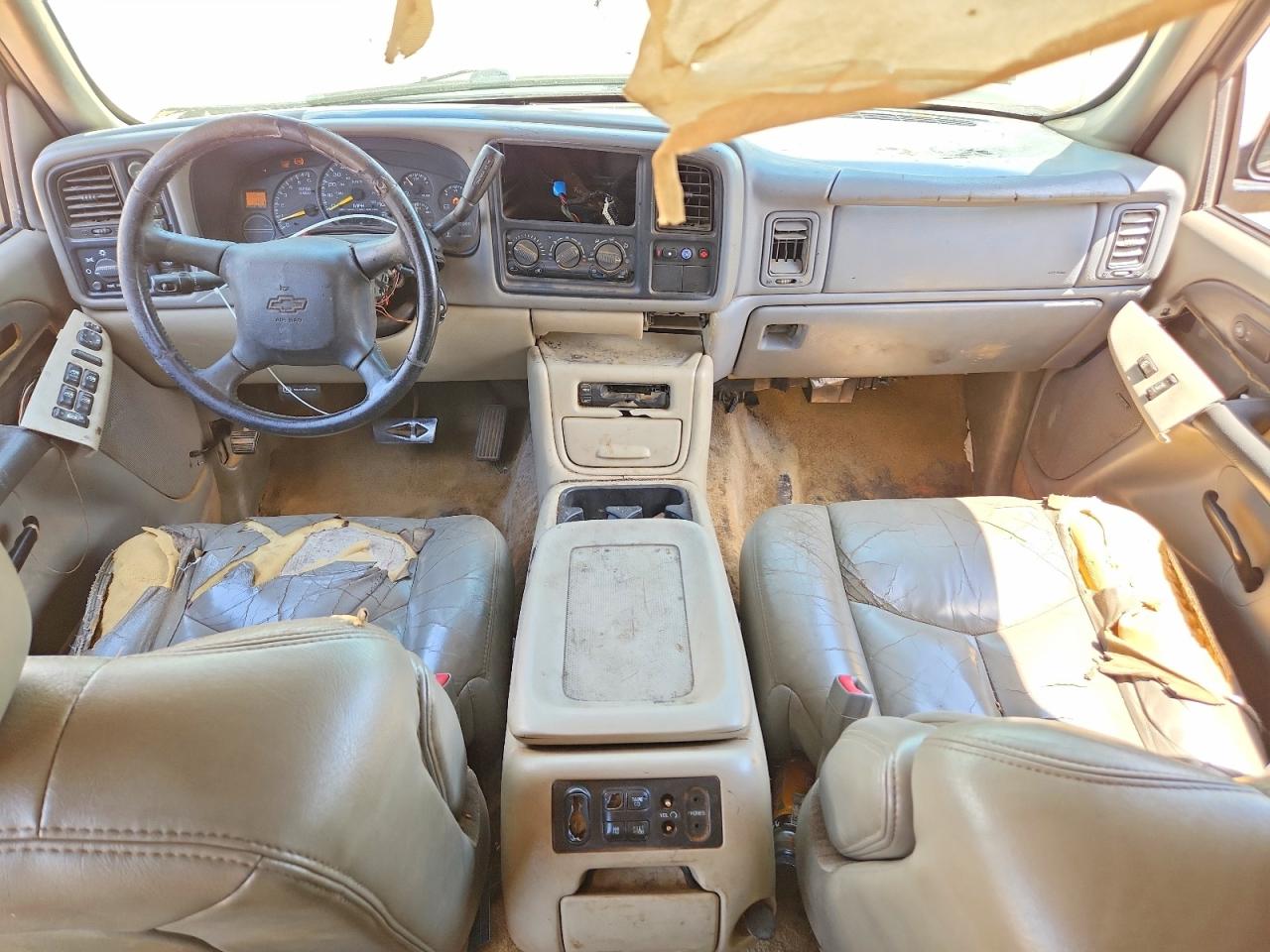 2000 CHEVROLET SUBURBAN K1500 photo 15