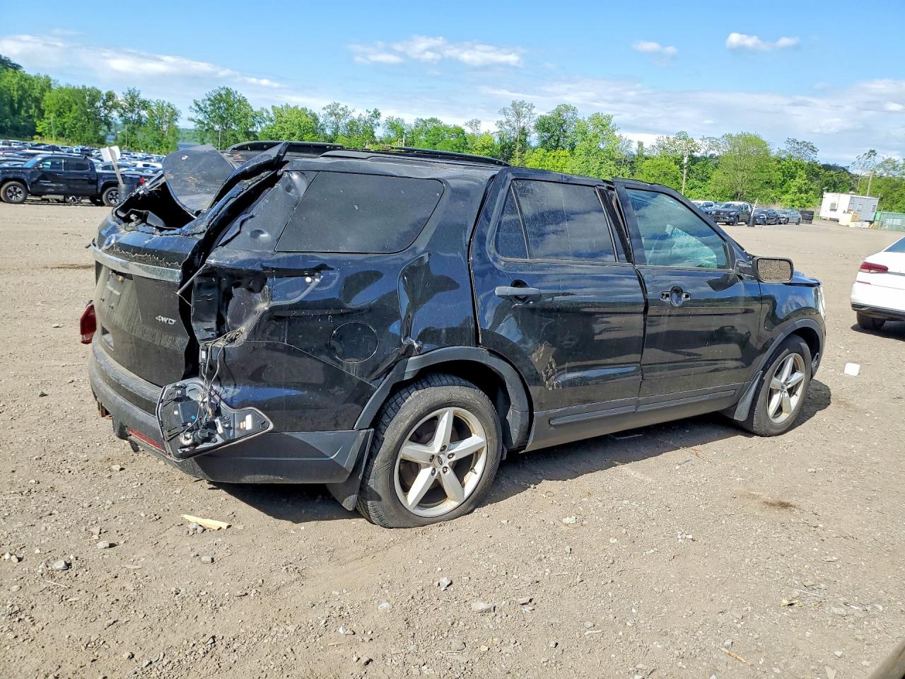 2018 FORD EXPLORER photo 7