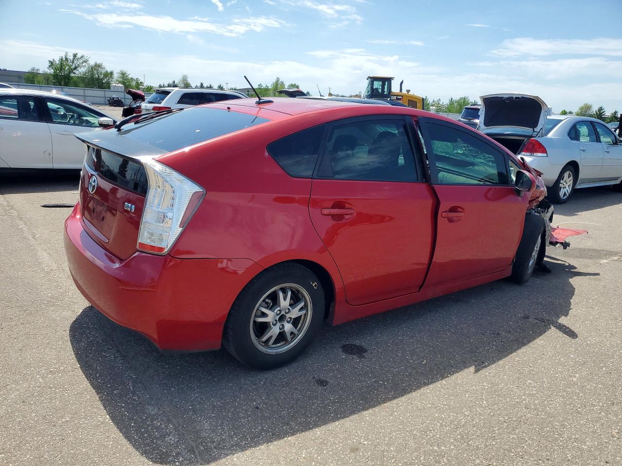2011 TOYOTA PRIUS FOUR photo 7