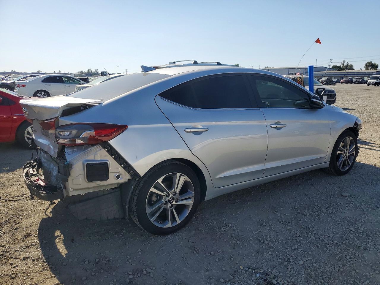 2018 HYUNDAI ELANTRA LIMITED photo 5