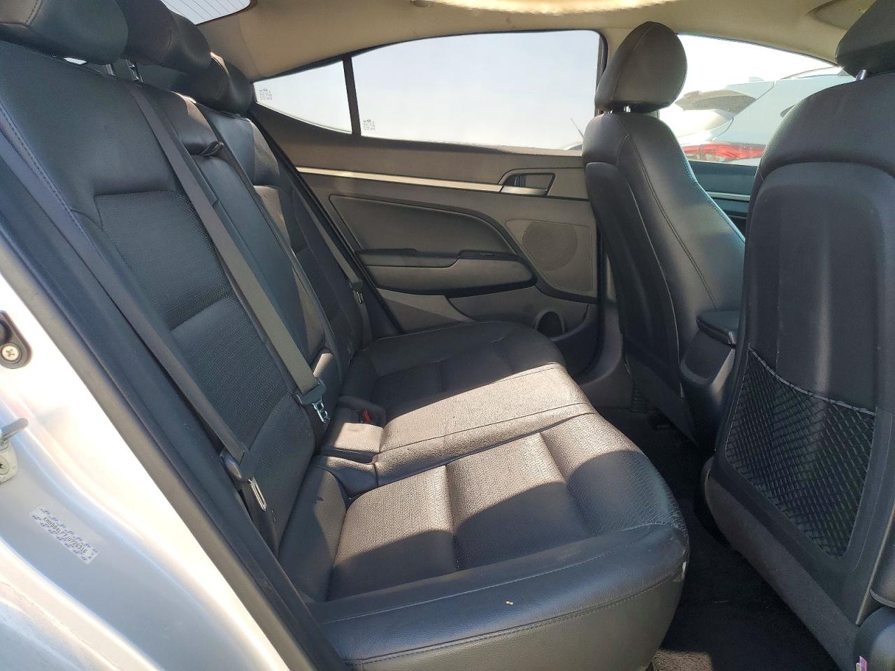 2018 HYUNDAI ELANTRA LIMITED photo 19