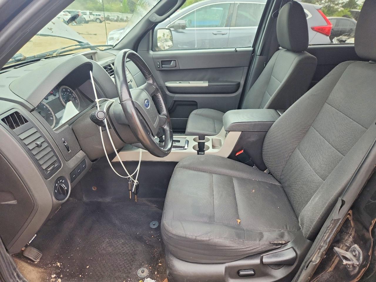 2012 FORD ESCAPE XLT photo 13