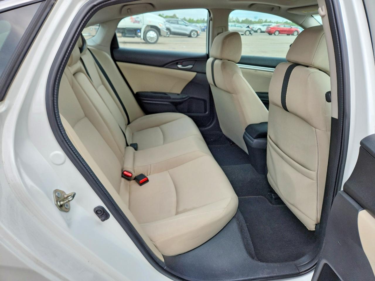 2016 HONDA CIVIC EX photo 19