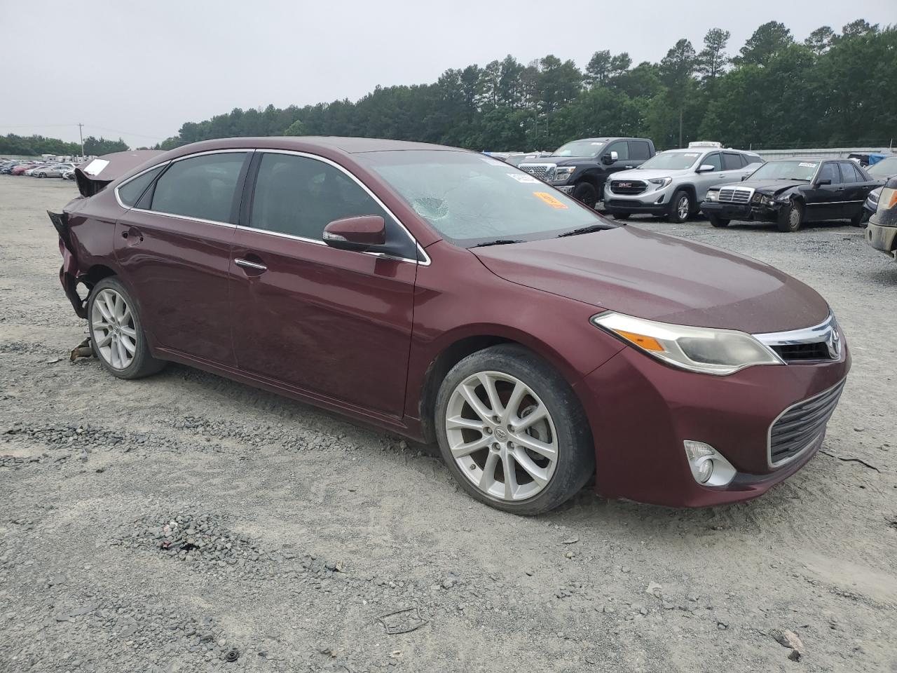 2013 TOYOTA AVALON BASE photo 4