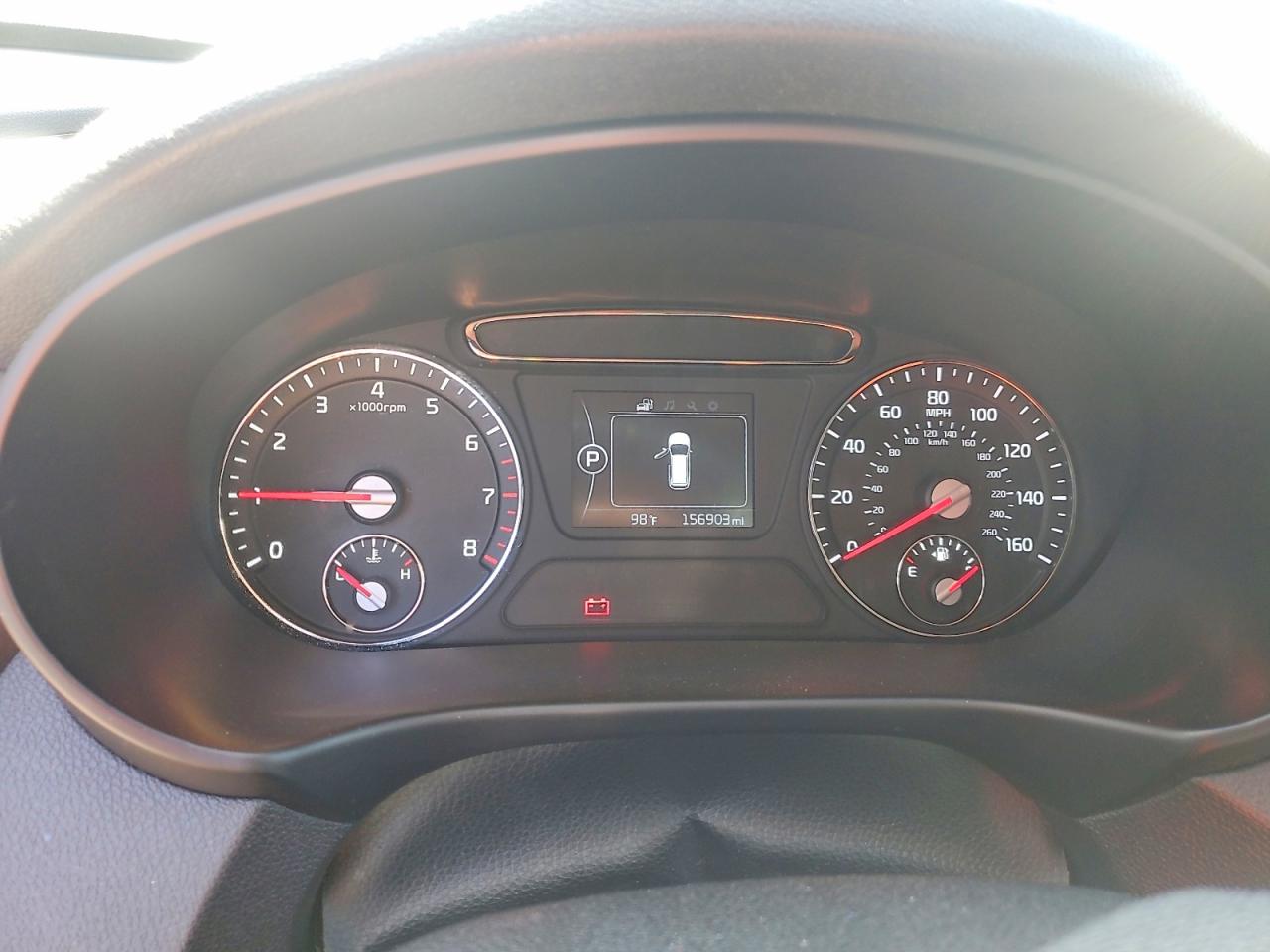 2016 KIA SORENTO LX photo 9