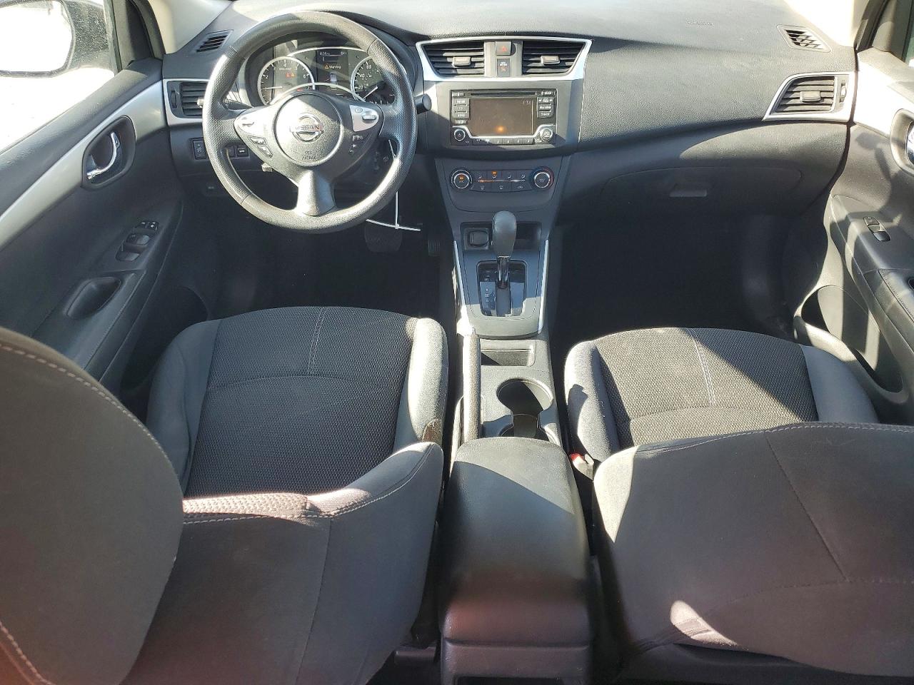 2018 NISSAN SENTRA S photo 15
