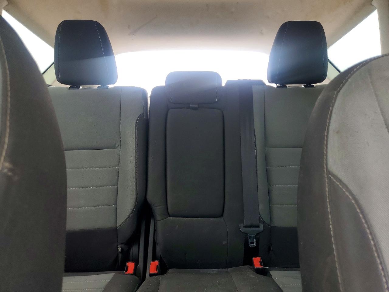 2016 FORD ESCAPE SE photo 19