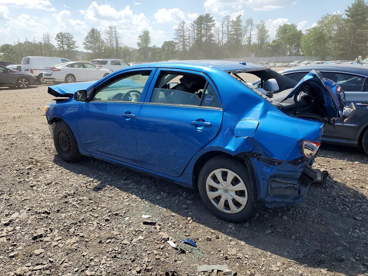 2009 TOYOTA COROLLA LE photo 2
