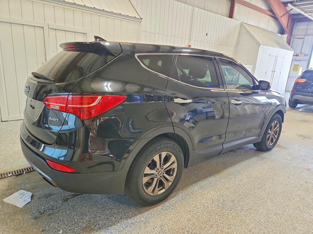 2015 HYUNDAI SANTA FE SPORT 2.4L photo 5