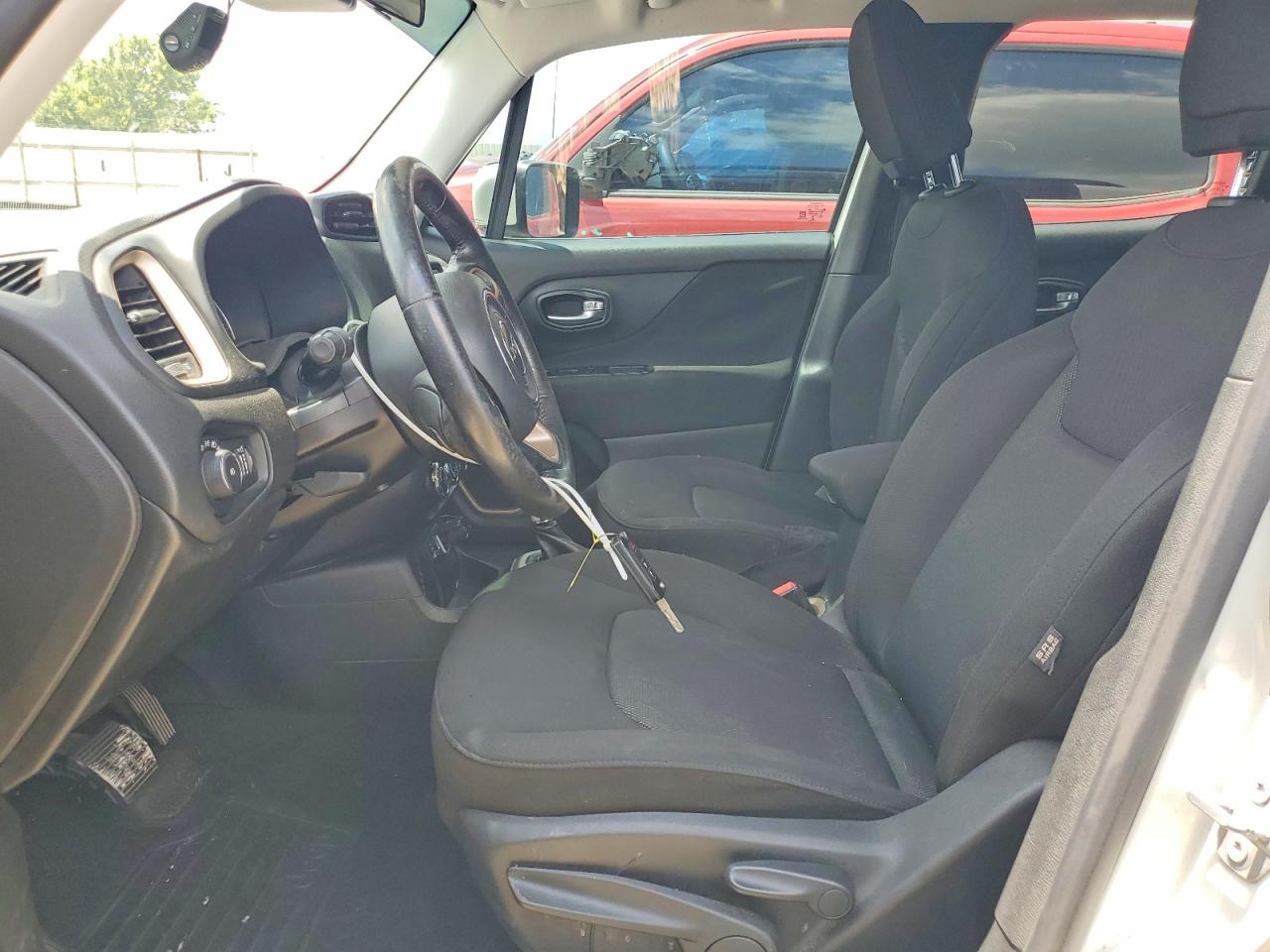 2015 JEEP RENEGADE LATITUDE photo 13