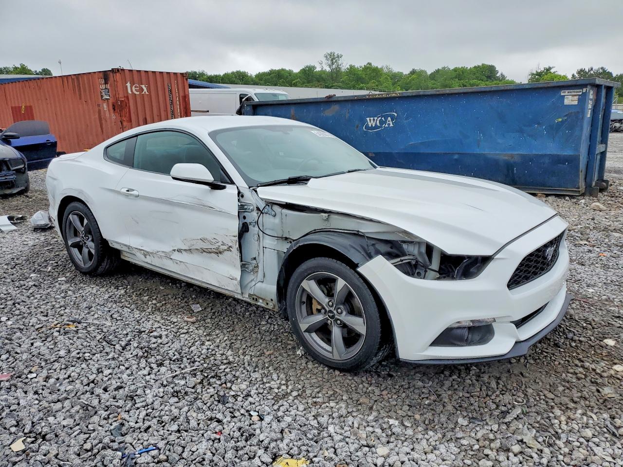 2016 FORD MUSTANG photo 7