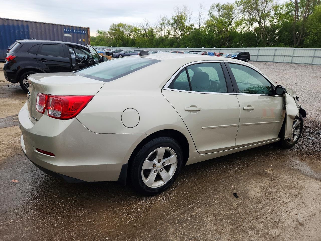 2014 CHEVROLET MALIBU LS photo 5