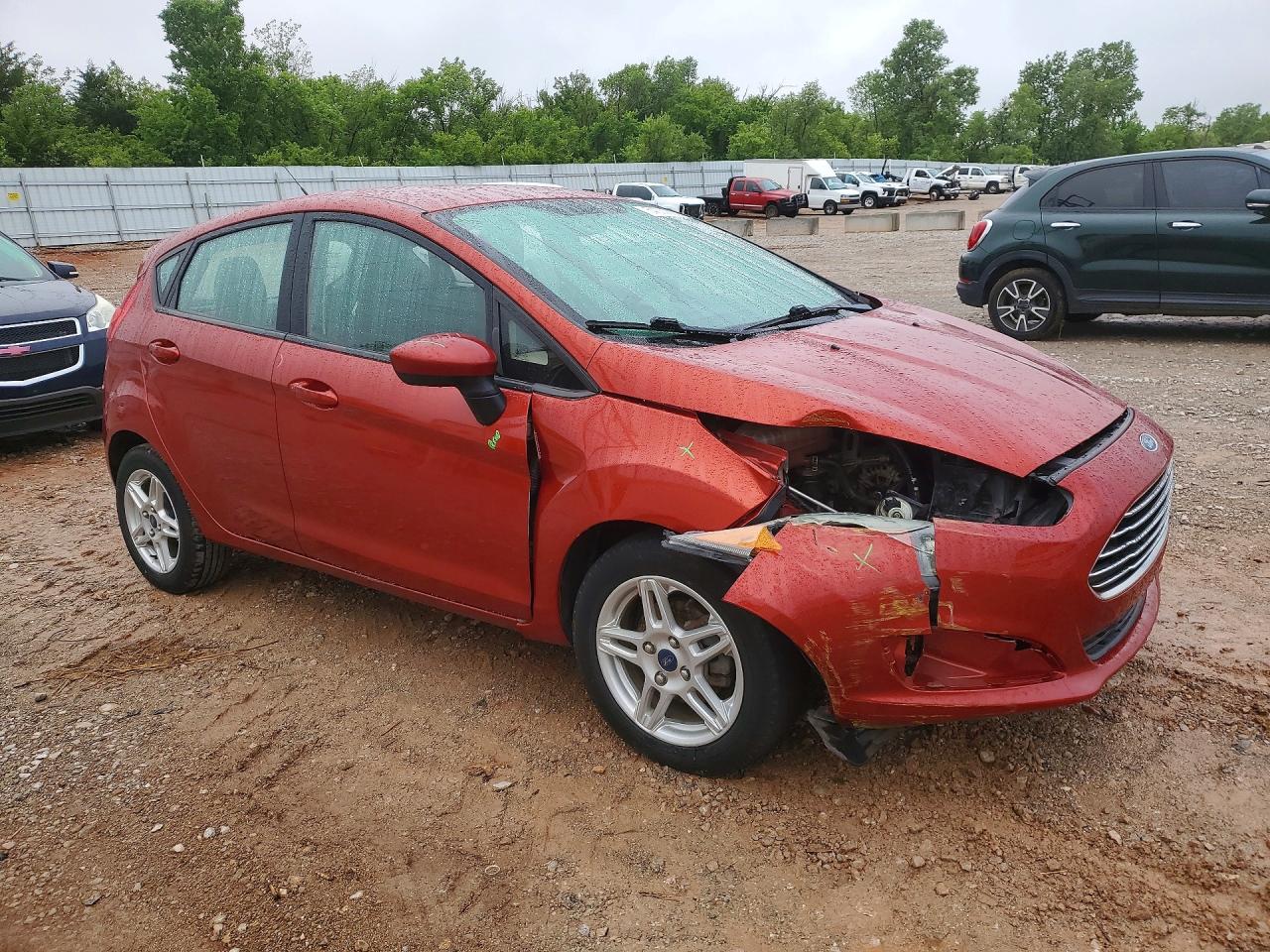 2018 FORD FIESTA SE photo 10