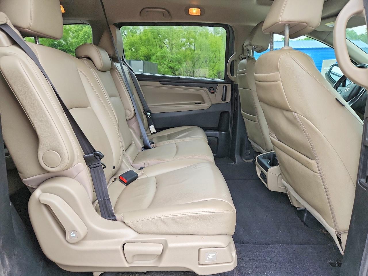 2019 HONDA ODYSSEY EXL photo 11
