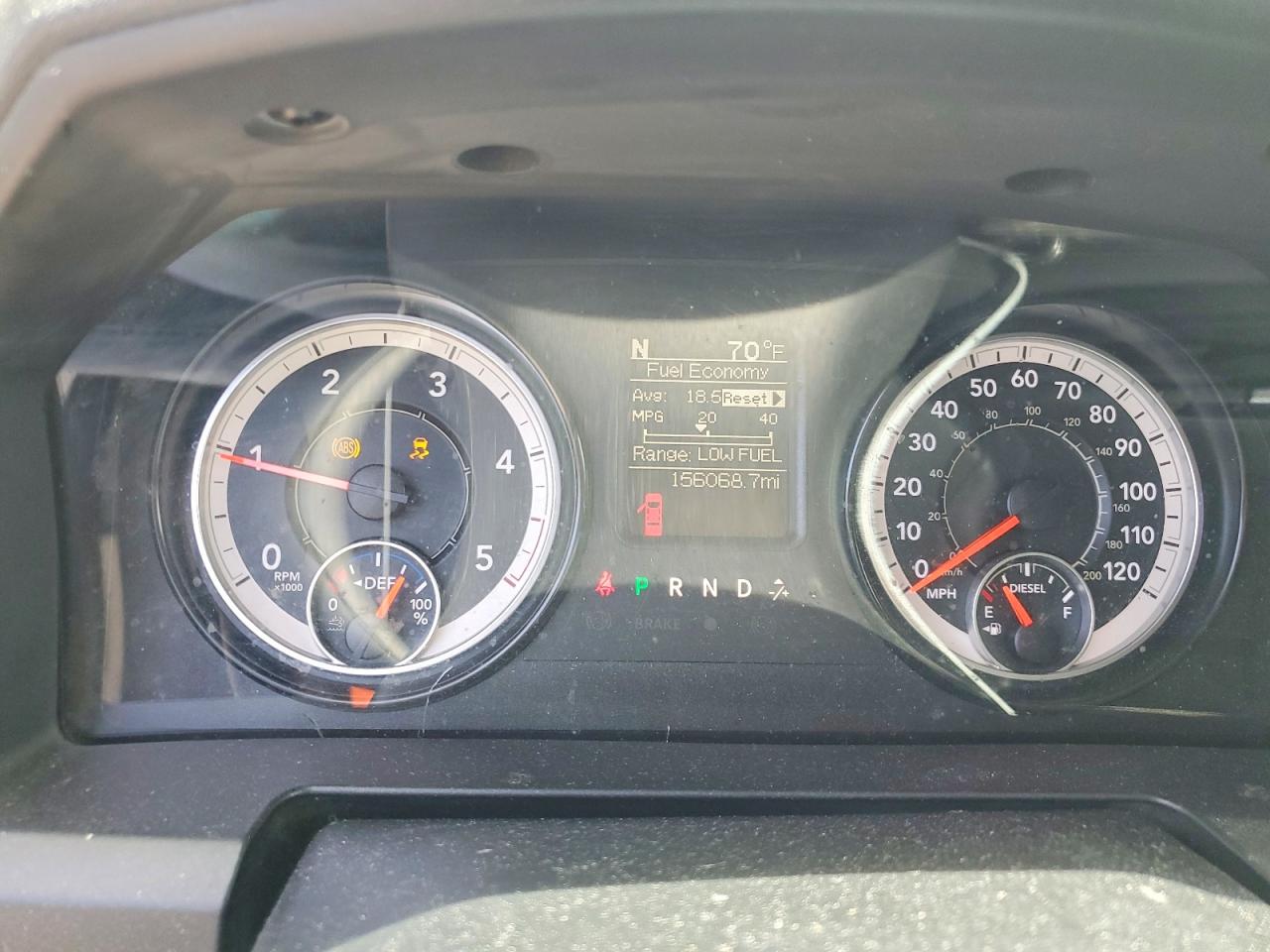 2016 RAM 1500 ST photo 25