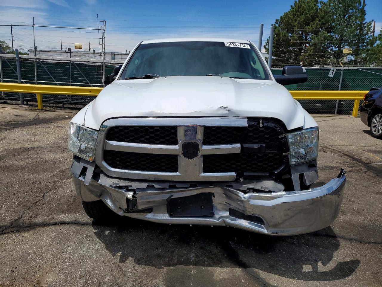 2016 RAM 1500 ST photo 13
